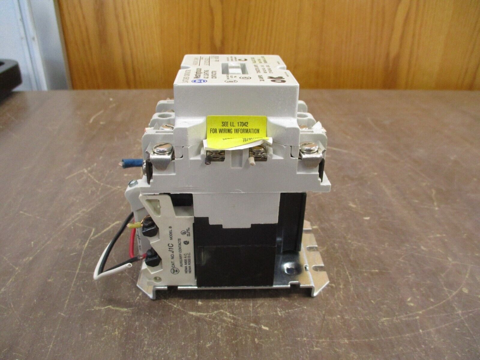 Westinghouse AC Lighting Contactor A202K1DAM 277V Coil 30A 600V Used