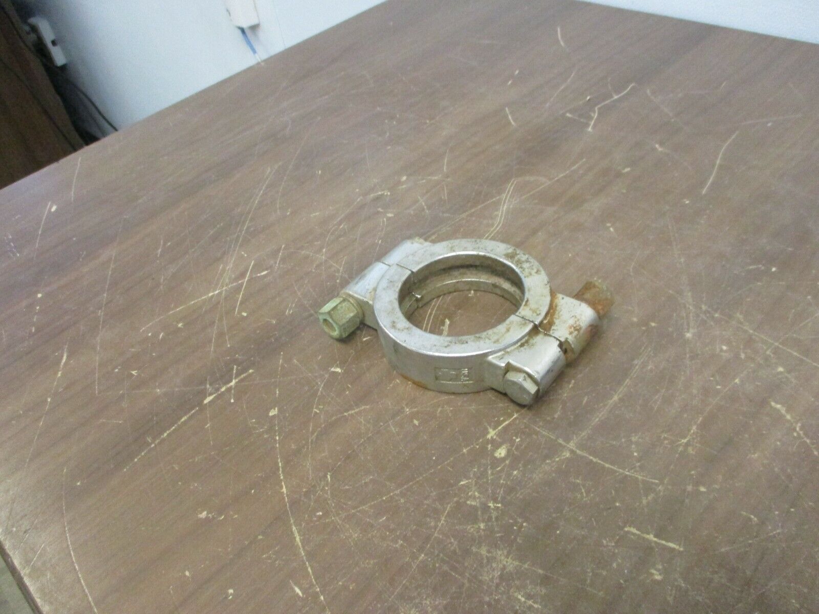 Misc. Brand Stainless Steel High-Pressure Sanitary Clamp Size: 2" Used
