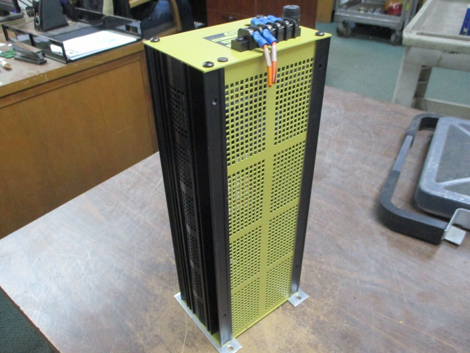 Acopian Regulated Power Supply B24G500 Used