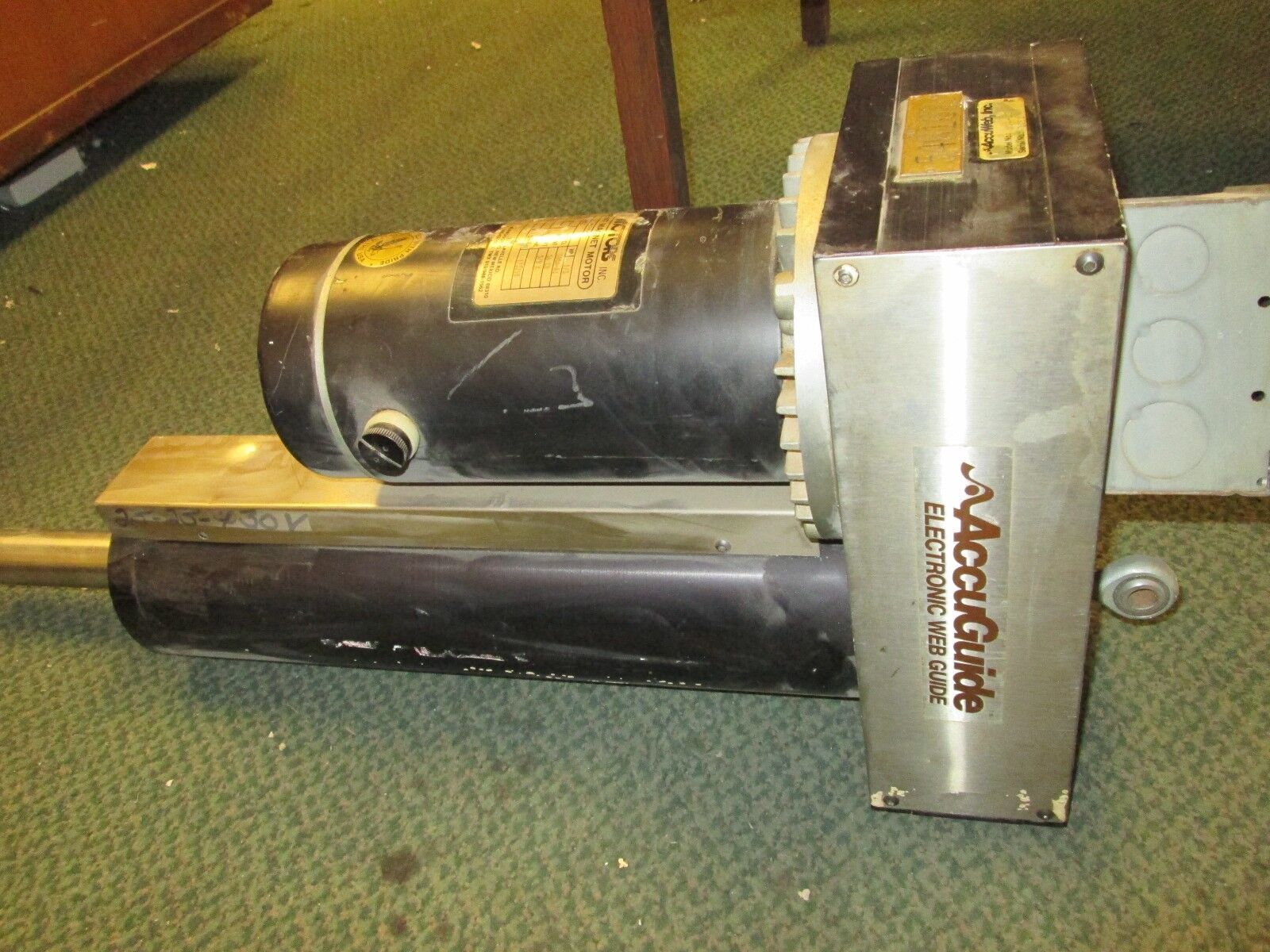 Accuguide Actuator HT4-LS 1/3HP 1800RPMs Used