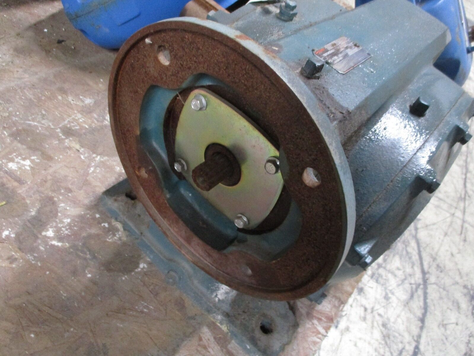 Dodge Gear Reducer 180CM28A121 Ratio 121:1 9130 in/lb Torque 14RPM Out Used