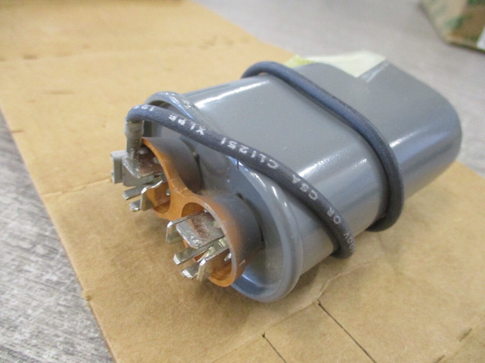 Advance Quadri-Volt Core & Coil Ballast 71A7971-001 120/208/240/277 60Hz 70W New