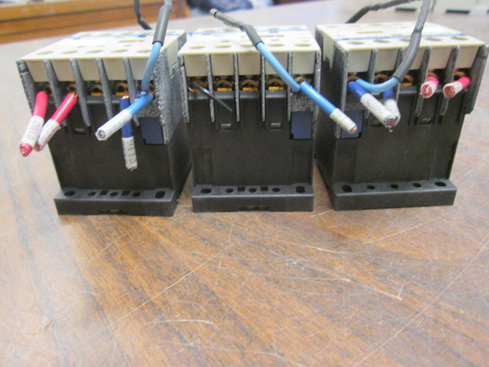 Telemecanique Contactor CA3KN40 24V 10A *Lot of 3* Used
