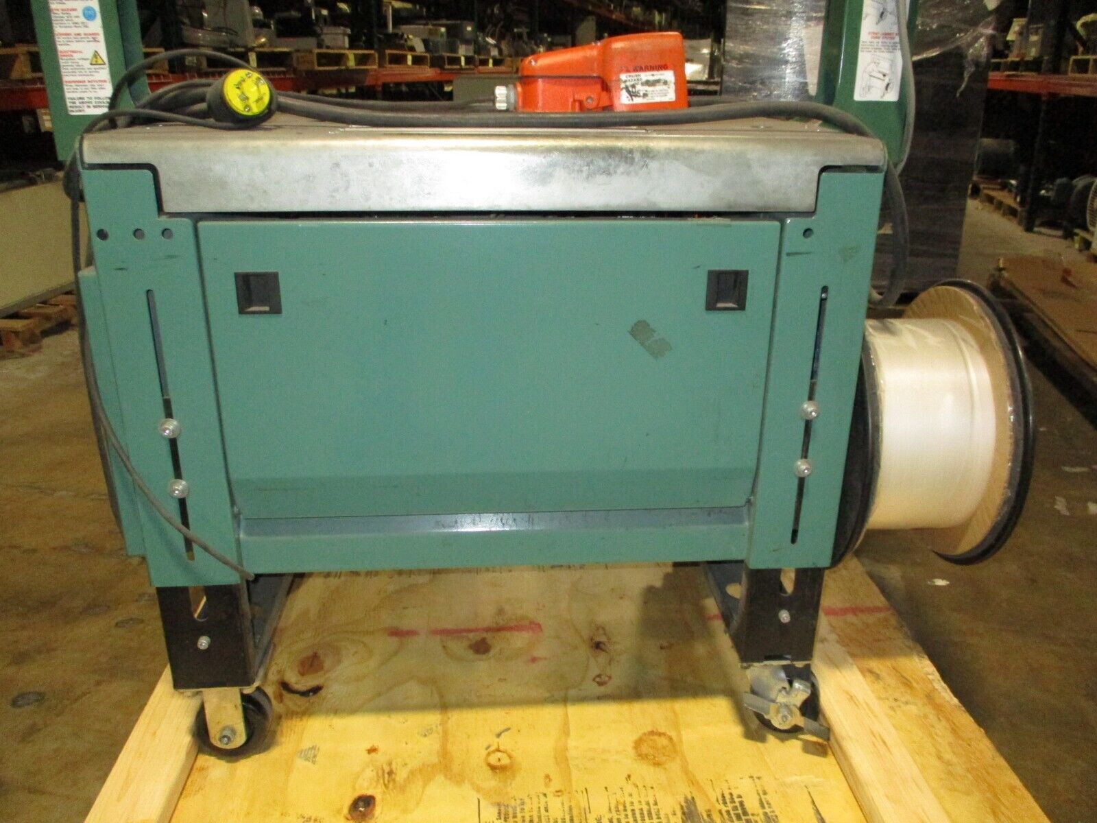 Signode LB-2300 Strapping Machine PT2300 460V 3Ph 60Hz MFD: 2002 Used