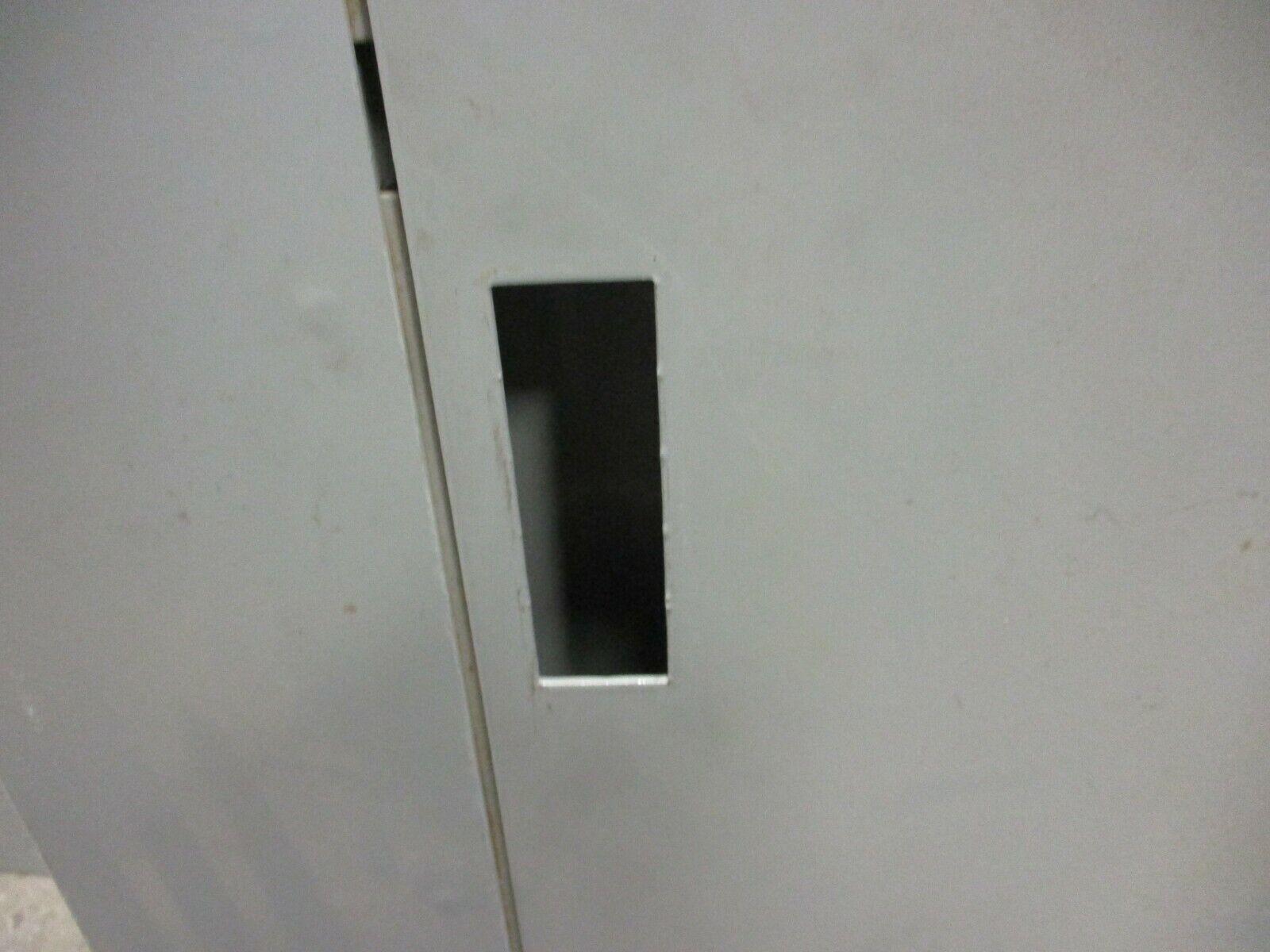 GE Main Breaker Circuit Breaker Panel AQF3242ATX 100A Max 208Y/120 3Ph 4W Used