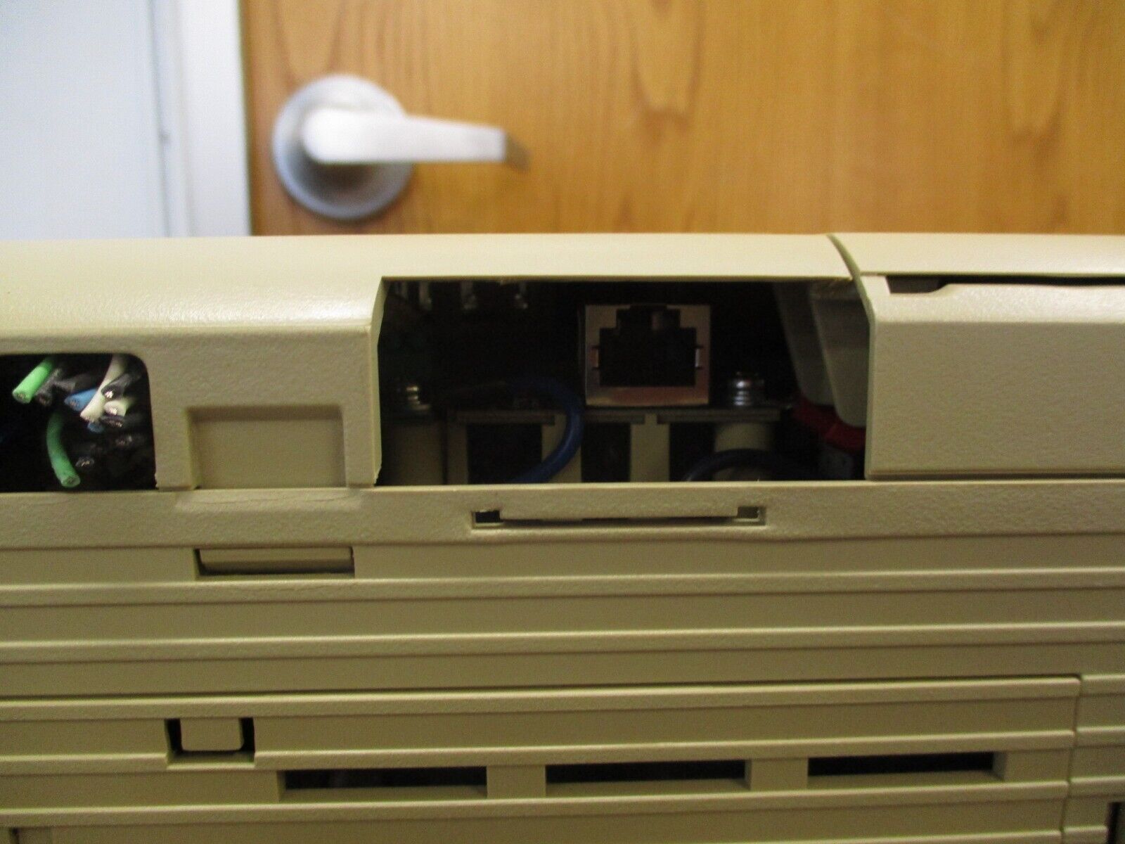 Yaskawa A1000 AC Drive CIMR-AU4A0005FAA Rev. D 3HP 3Ph w/ Keypad Used