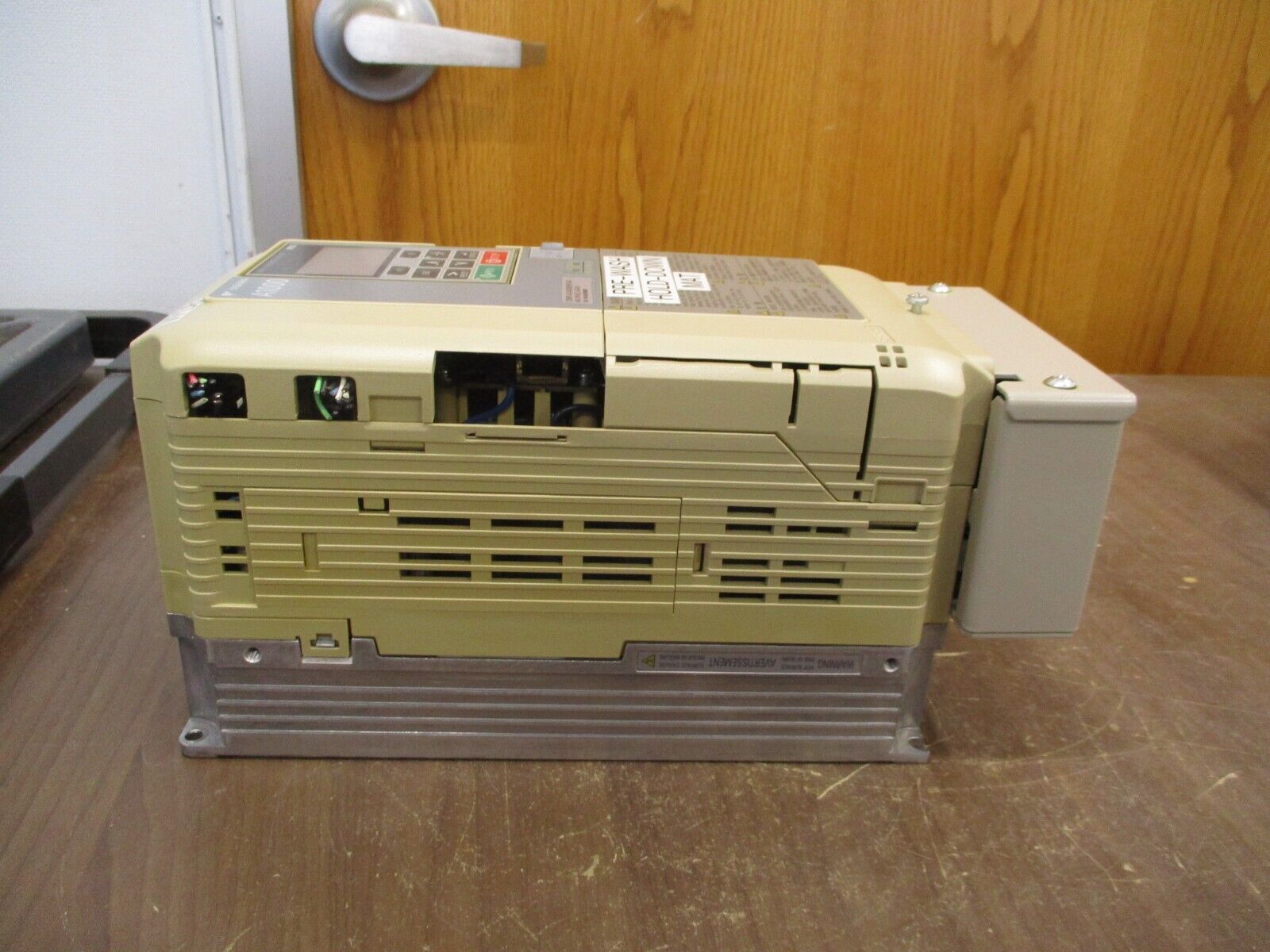 Yaskawa A1000 AC Drive CIMR-AU4A0005FAA Rev. D 3HP 3Ph w/ Keypad Used