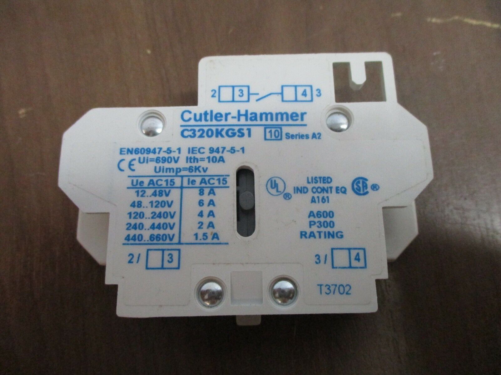 Cutler-Hammer Freedom Series Side Mounted Aux Contact C320KGS1 Ser. A2