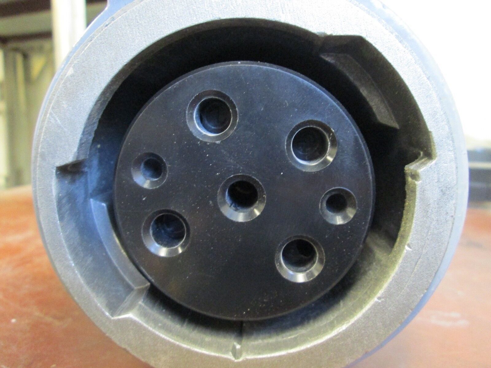 Russellstoll Connector DF6516FP 60A 120/208V 3Ph 60Hz 5W Used