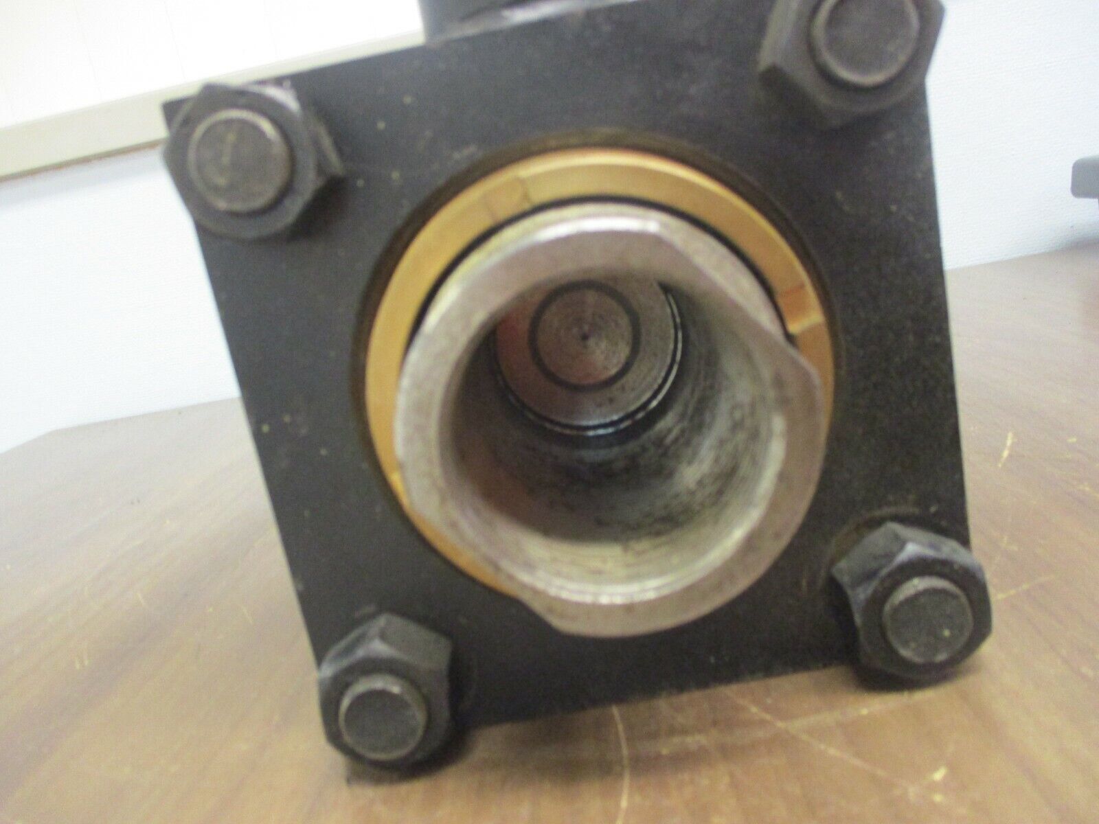 RWC Hydraulic Cylinder CL31-02-106 3000PSI Used