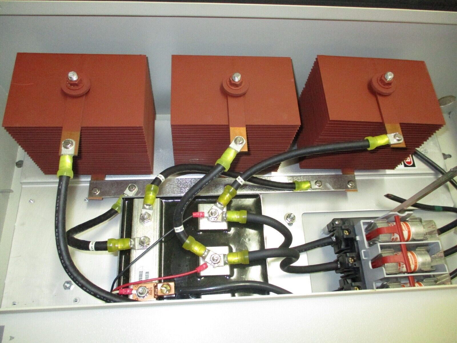 Current Technology Generation II DP Series Power Siftor Surge Suppressor 50/60Hz