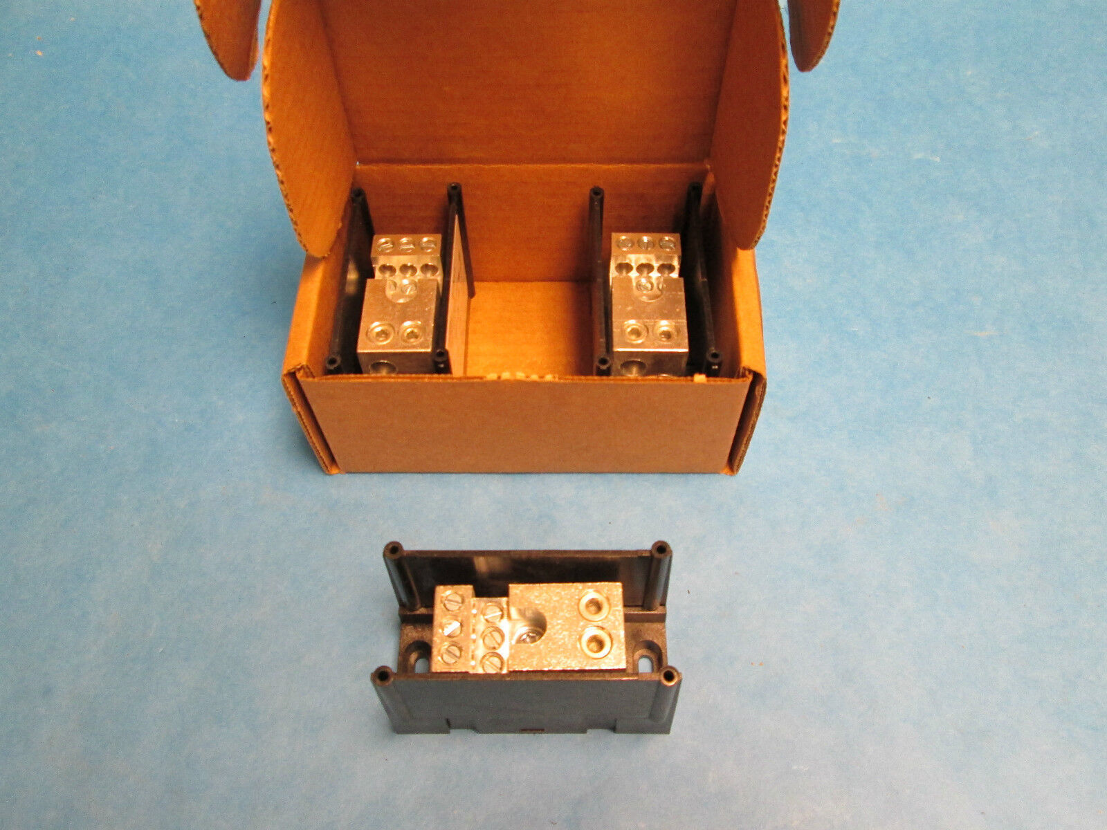 Ferraz Shawmut Power Distribution Block 67511 *Set of 3* New Surplus