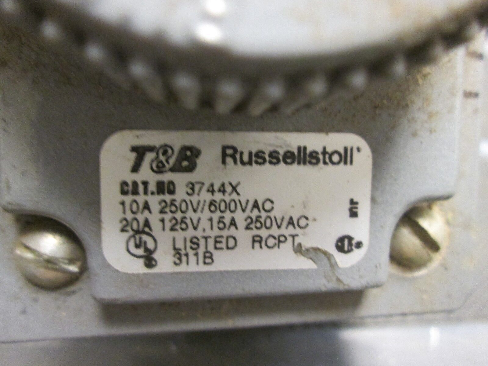 Russellstoll Receptacle 3744X 10A @ 600V 20A @ 250V Used