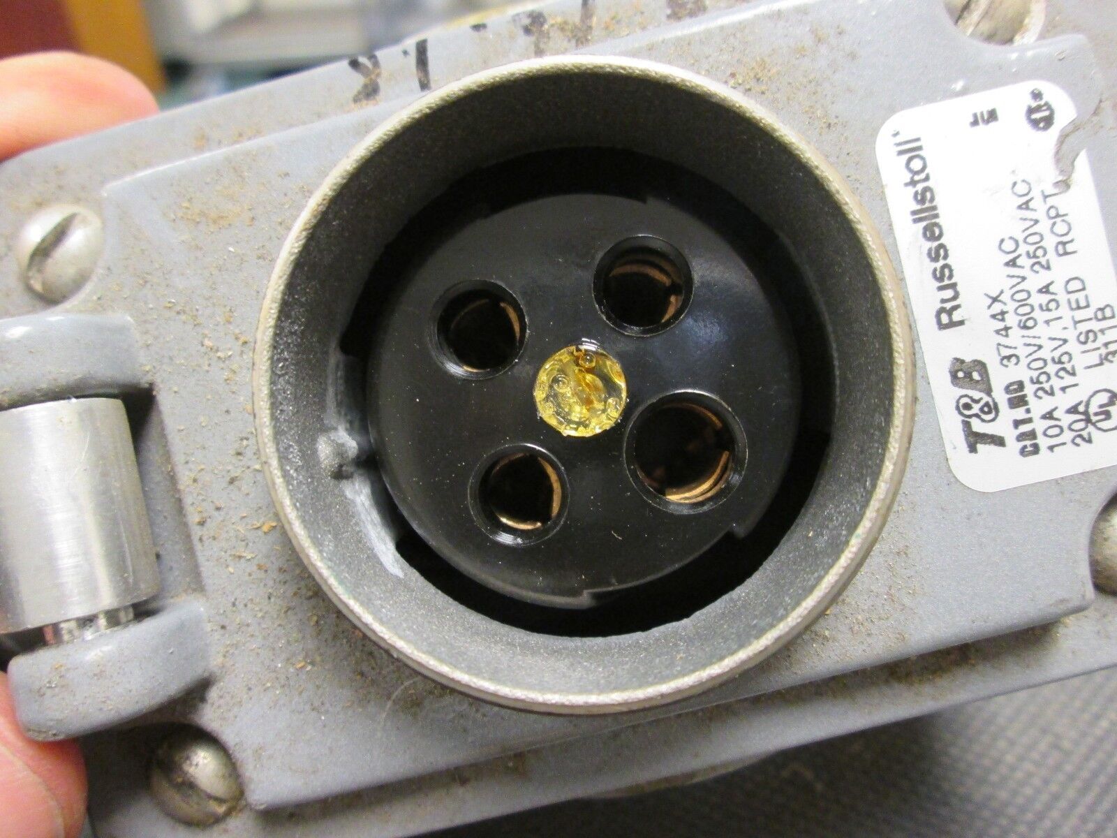 Russellstoll Receptacle 3744X 10A @ 600V 20A @ 250V Used