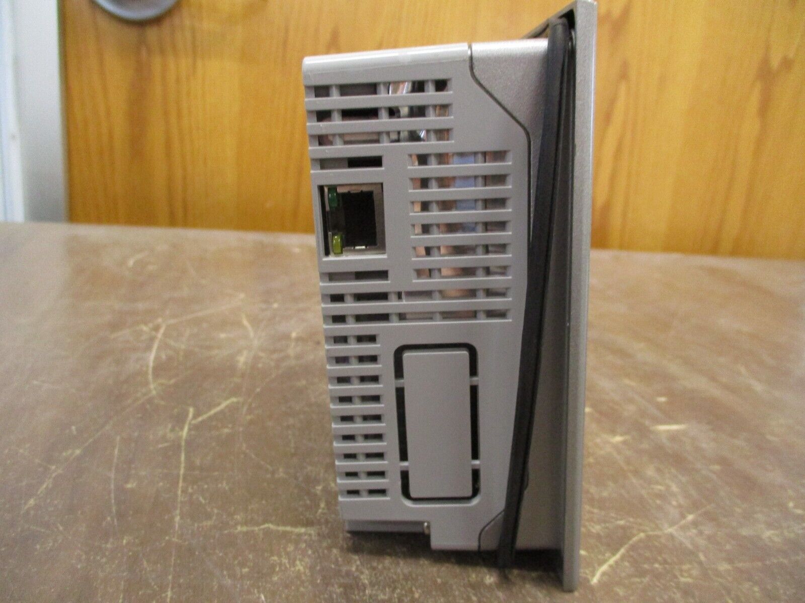 Digital Electronics Pro-Face Touchscreen Operator Interface 3280007-03 24VDC