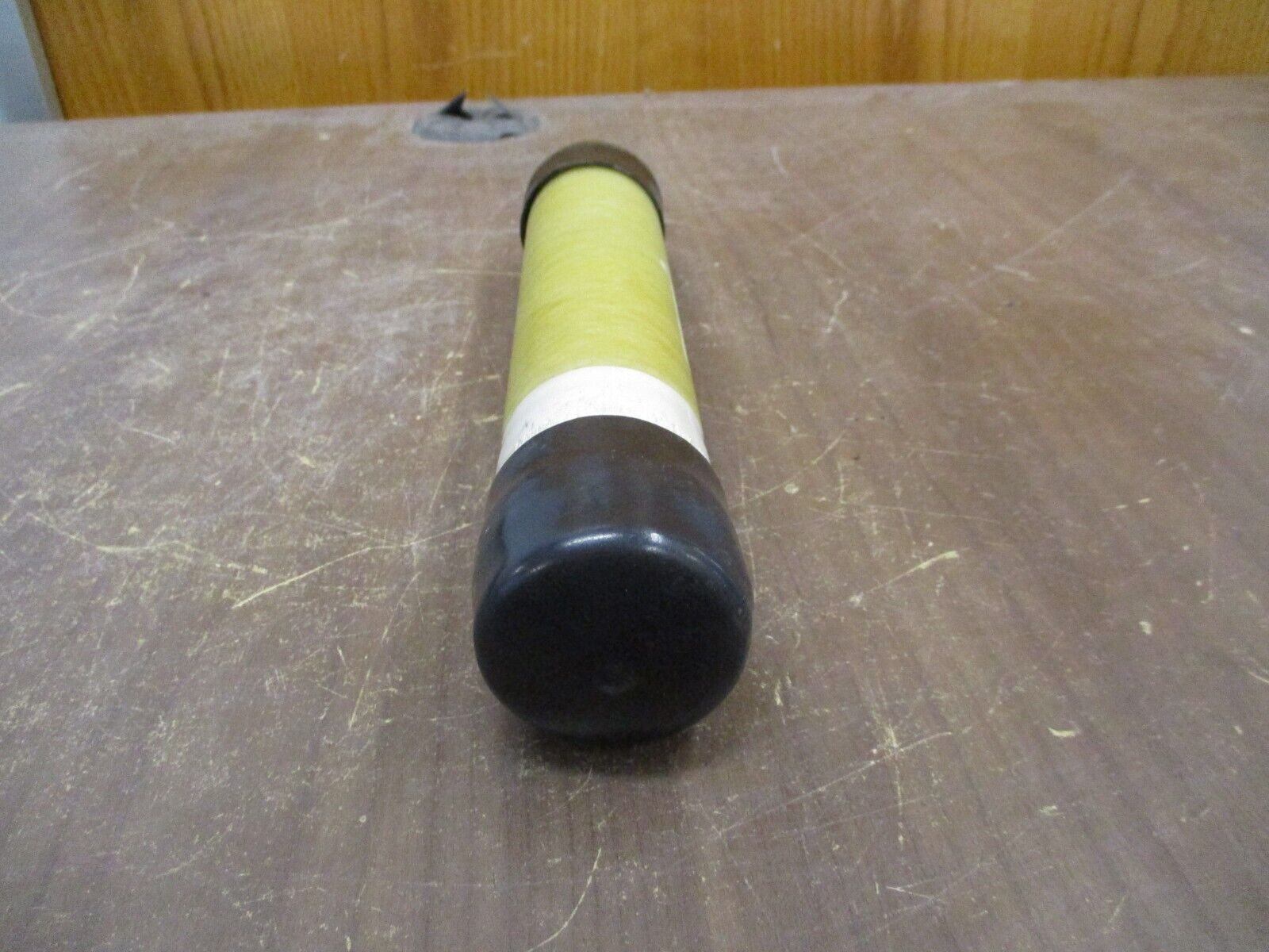 S&C SM-5 Fuse Refill Unit 132200-R4 125E 14.4kV Used