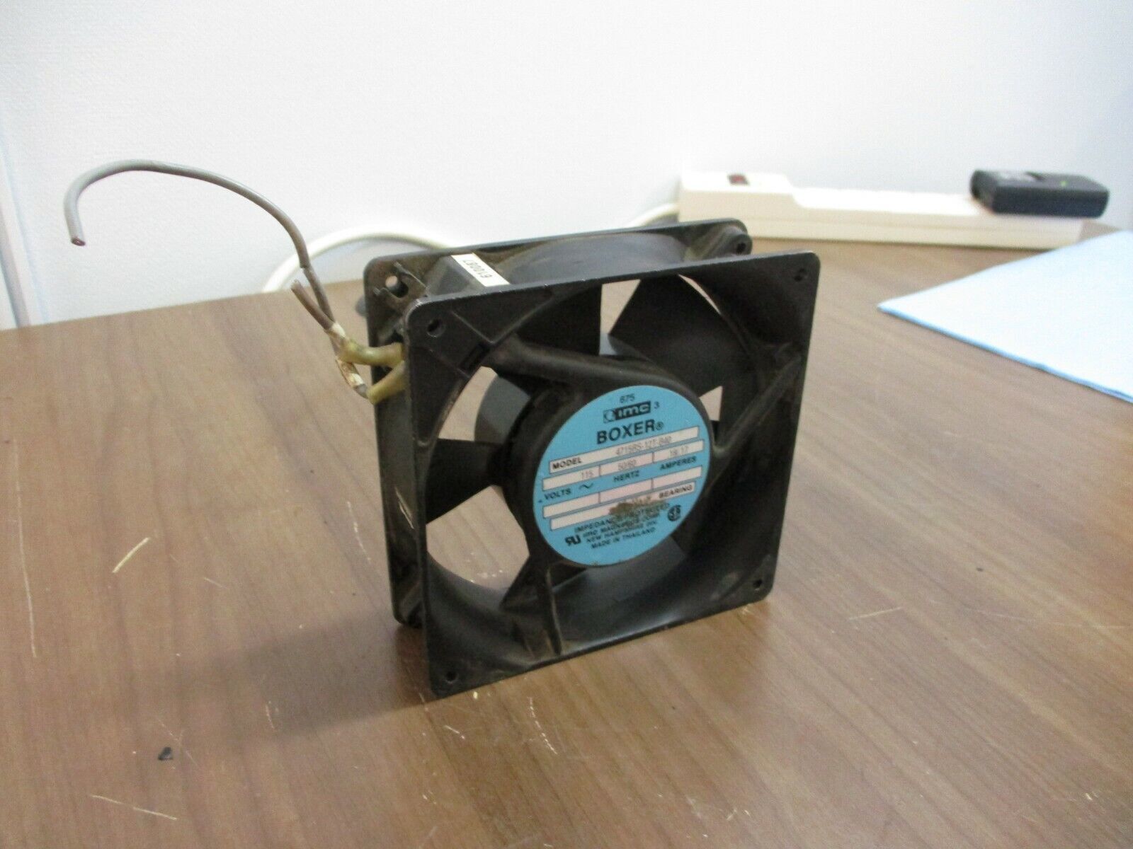 IMC Boxer Fan 4715RS-12T-B40 115V 50/60Hz 0.18/0.17A Used