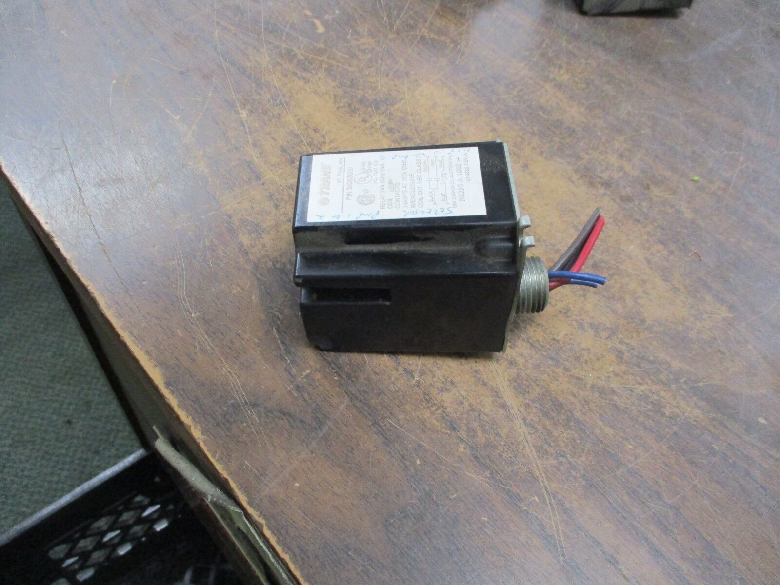 Trane Relay 34303020 24V 60Hz 5VA Used