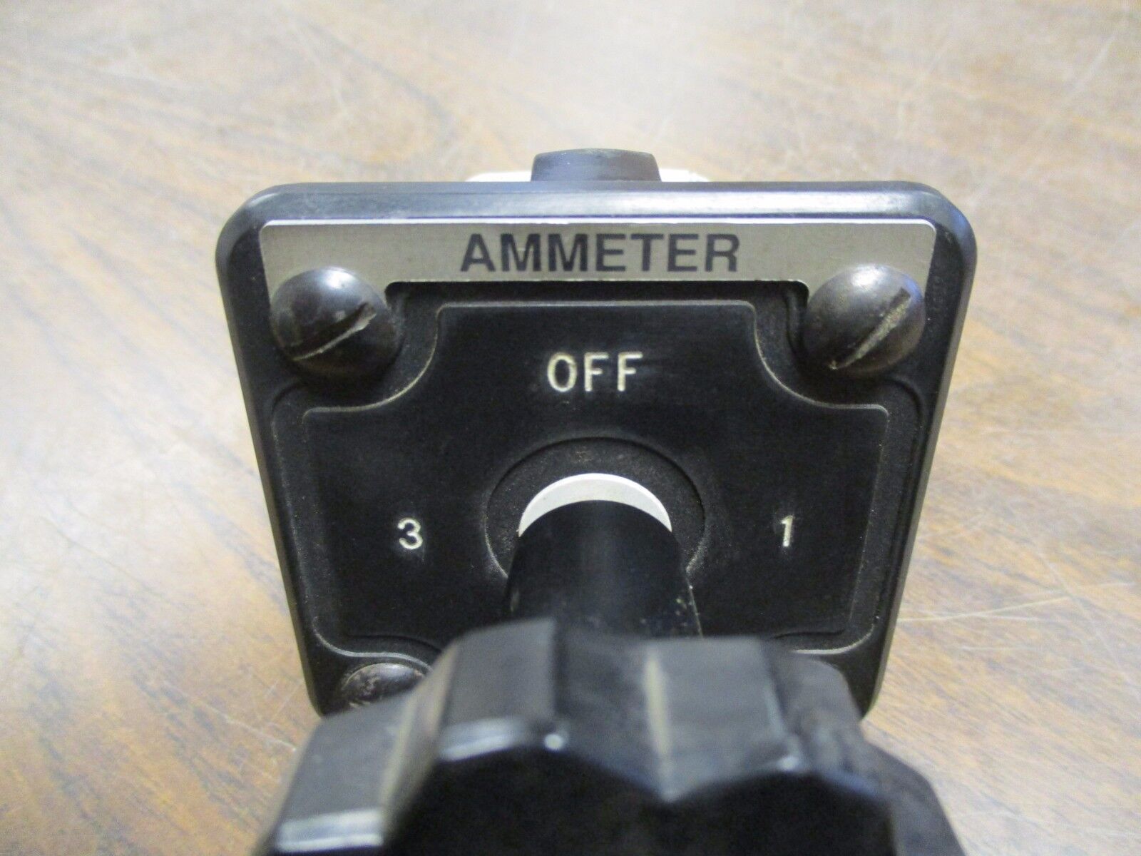 Gave Ammeter Rotary Switch U10-7211 10A 600V Used