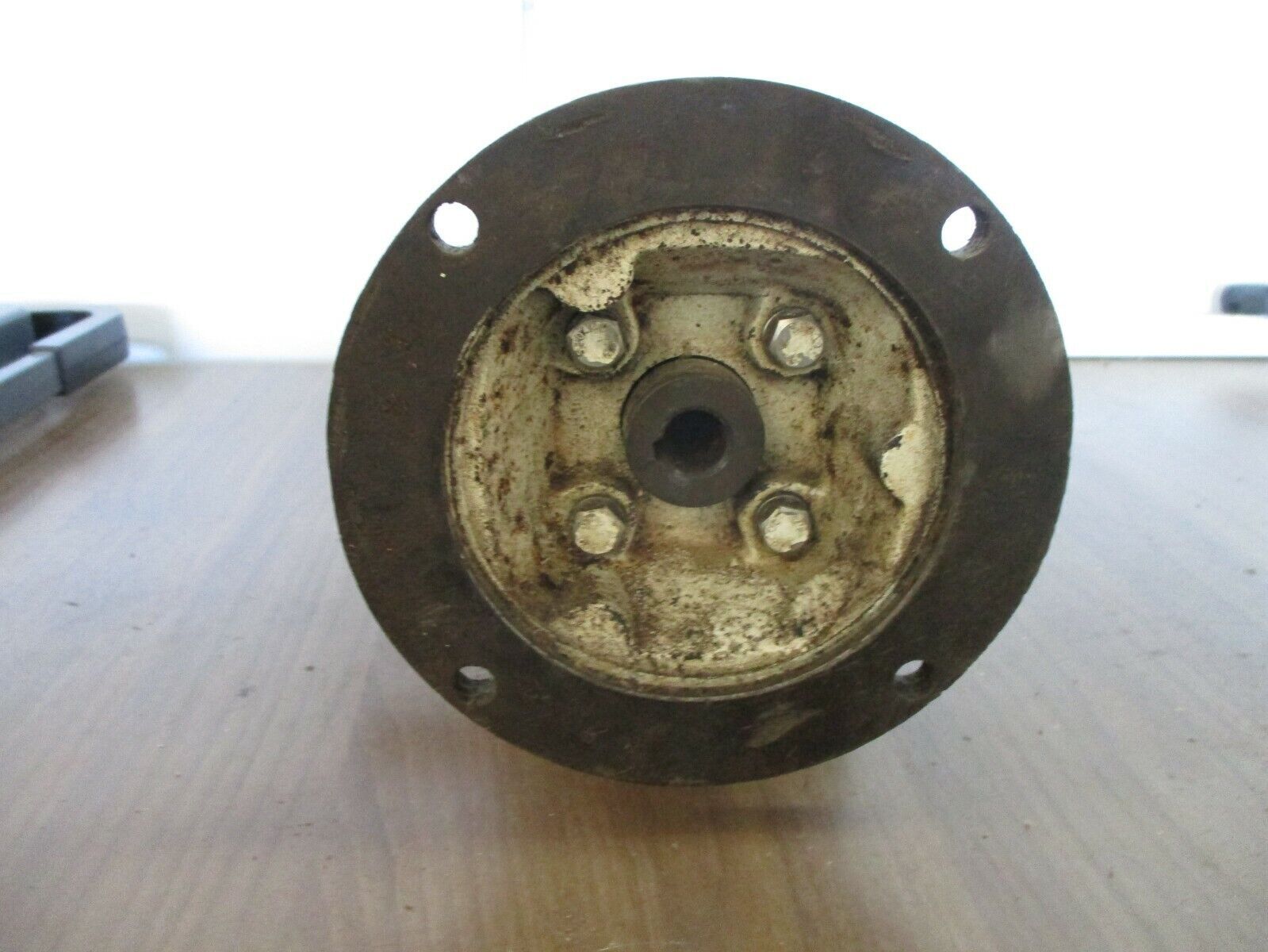 Baldor Gear Reducer GP0208A007 WDF-918-60-B5-G Ratio 60:1 0.324 HP Input Used