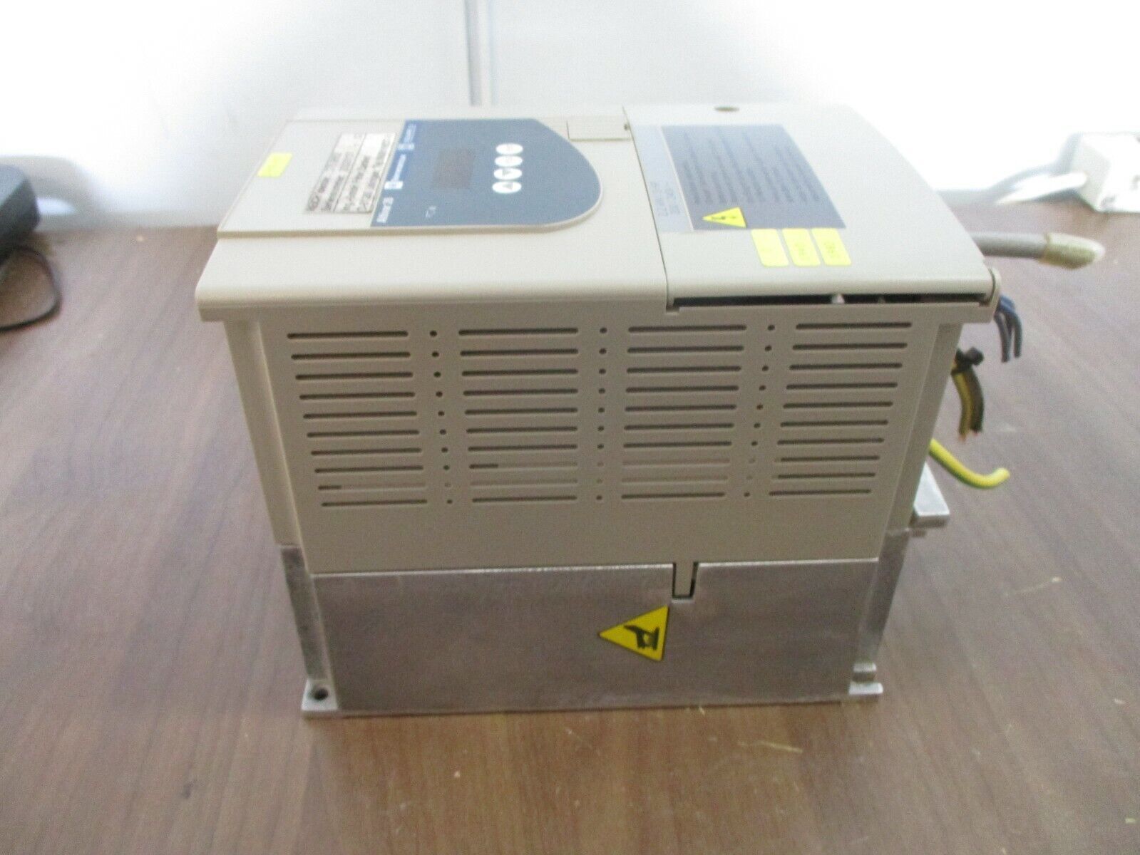 Schneider Electric Altivar 28 AC Drive ATV28HU41M2U 3HP Used