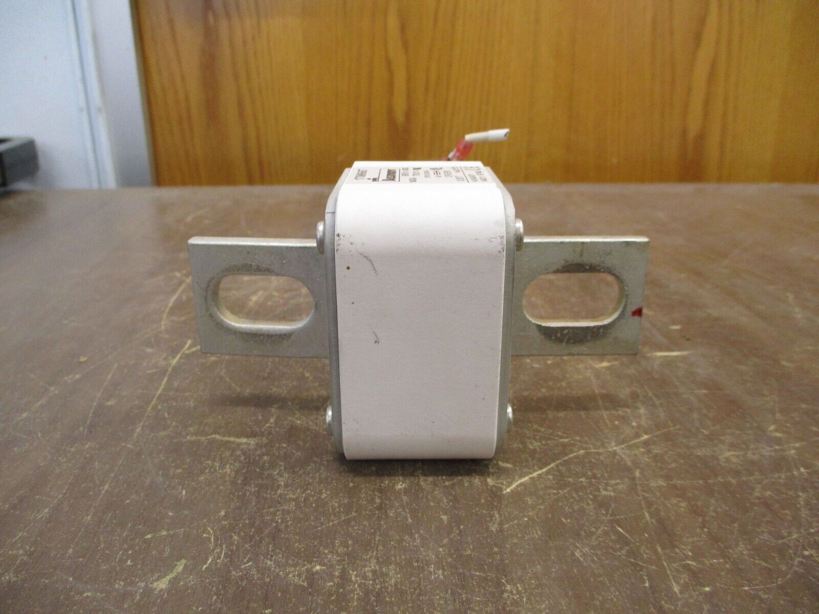 Cooper Bussmann Fuse 170M6667 1400A 700V *Bent Stab* Used