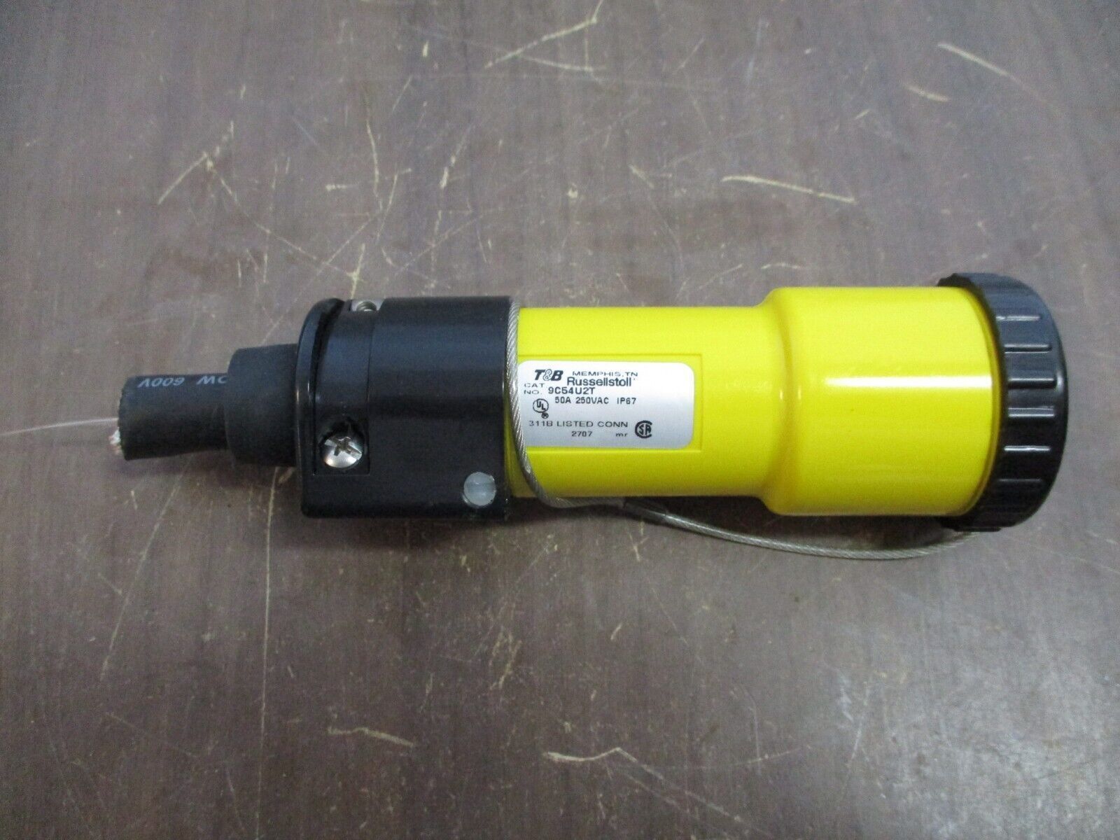 Thomas & Betts Russellstoll Connector 9C54U2T 50A 250V *Wire End* Used