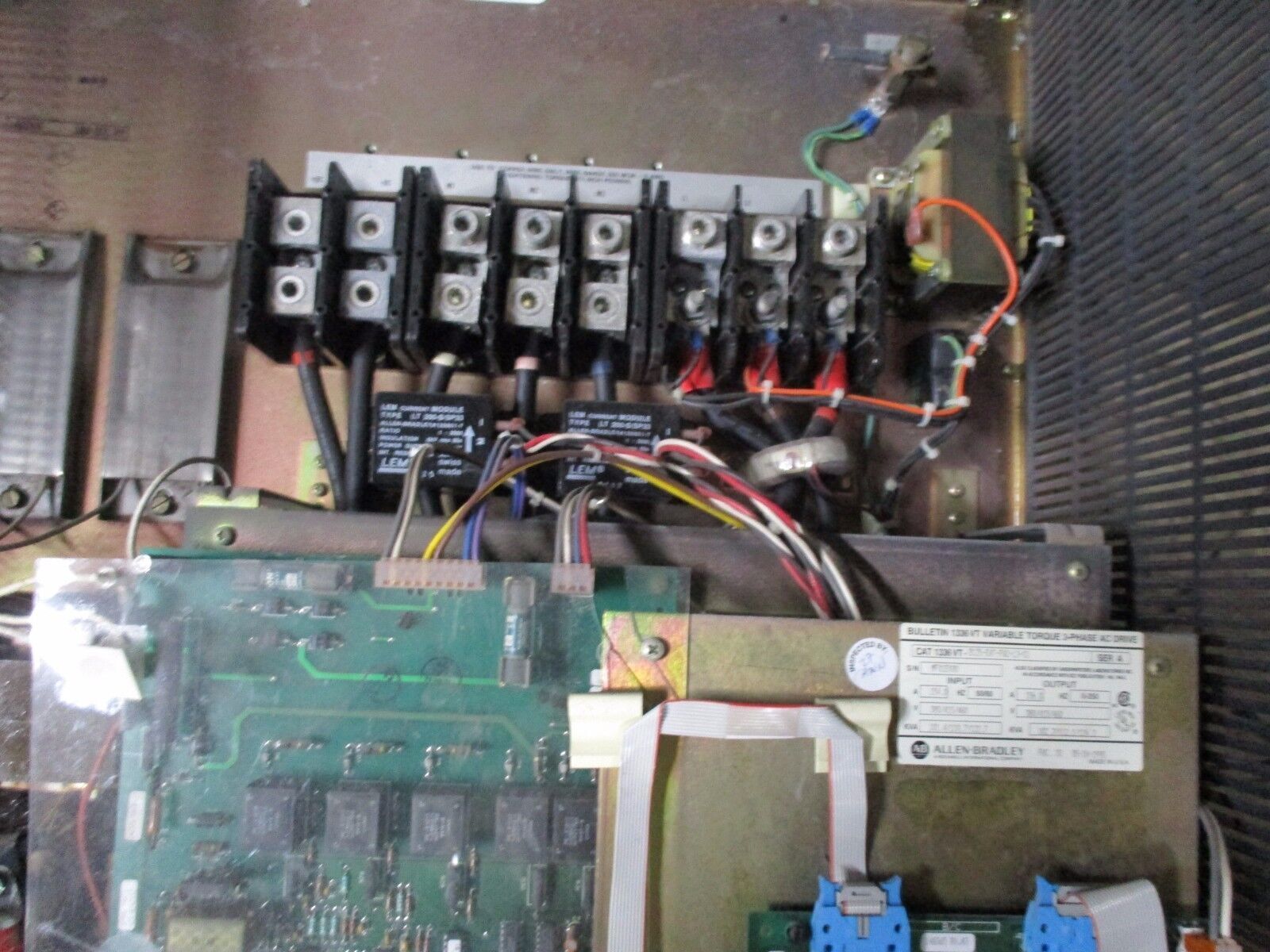 Allen-Bradley 1336VT AC Drive 1336VT-B125-EAT-FA2-L3-S1 125HP Used