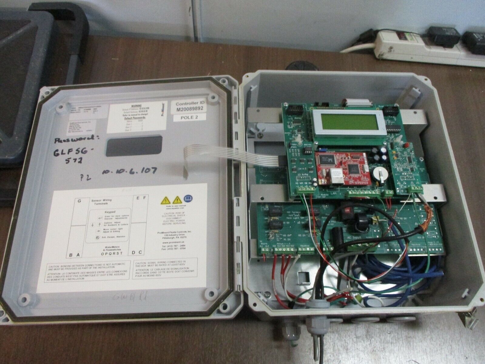 Aquatrac Multiflex Controller M05ATCOPHXXXX411000A 115V 50/60Hz 5A Used