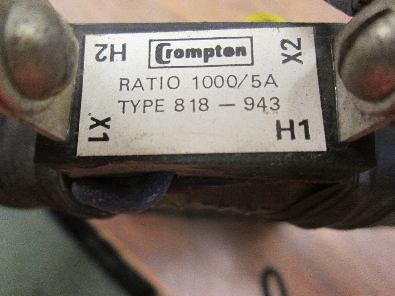 Crompton Current Transformer 818-943 Raito 1000:5A Used