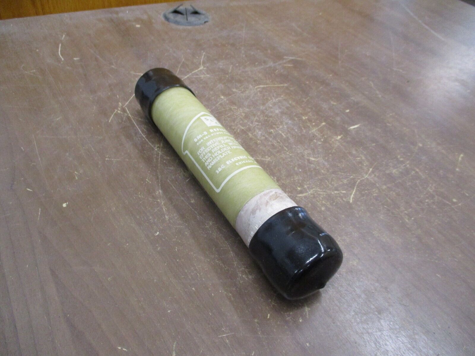 S&C SM-5 Fuse Refill Unit 262150-R4 100E 14.4kV Used