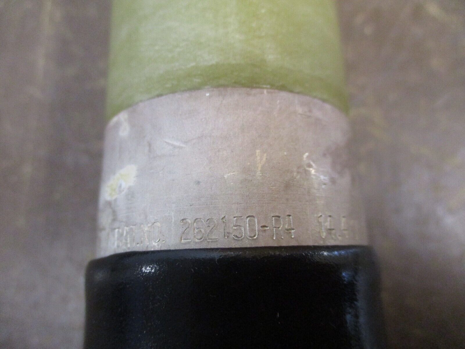 S&C SM-5 Fuse Refill Unit 262150-R4 100E 14.4kV Used