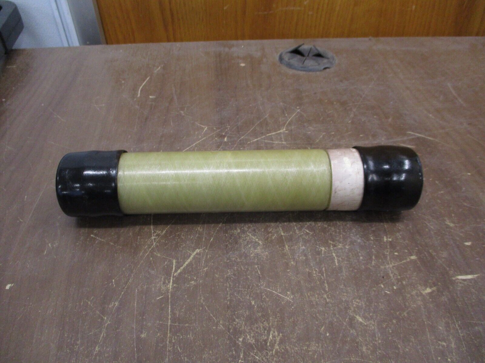 S&C SM-5 Fuse Refill Unit 262150-R4 100E 14.4kV Used