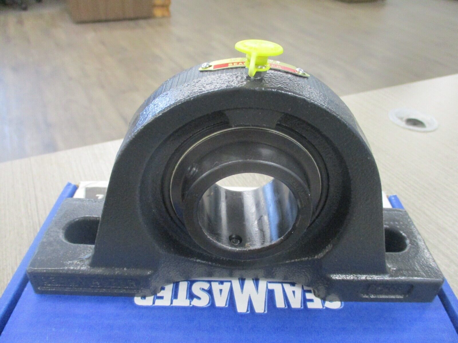 SealMaster Gold Line Pillow Block Bearing SP-28 1 3/4" New Surplus