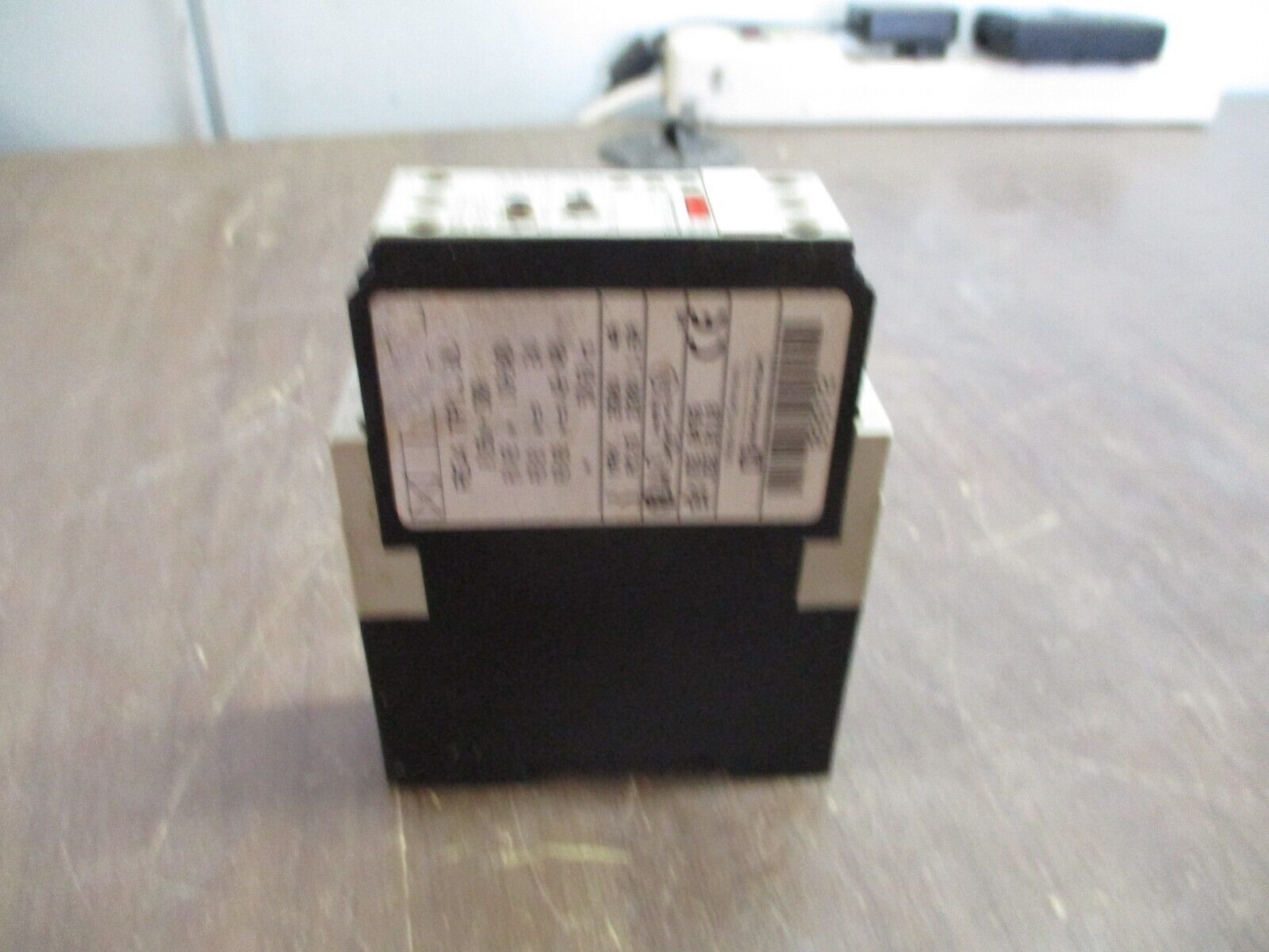 Telemecanique Time Delay Relay RE4TP13BU Range: 0.05s-300h Used