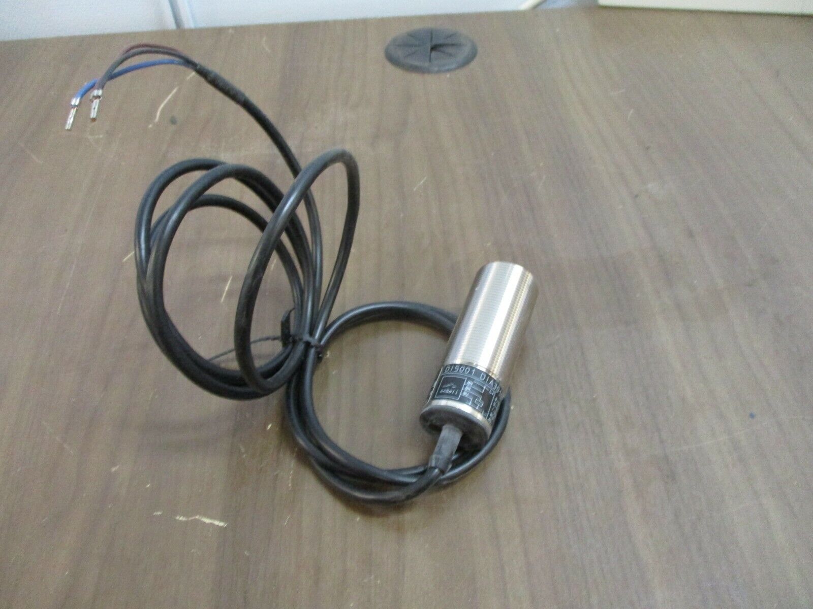 IFM Electronic Ecomat 200 Proximity Sensor DI5001 New Surplus