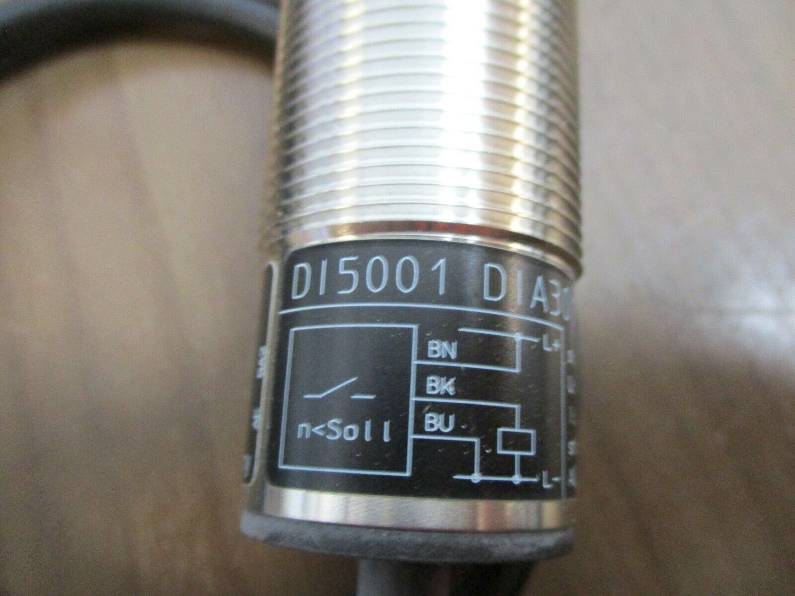 IFM Electronic Ecomat 200 Proximity Sensor DI5001 New Surplus