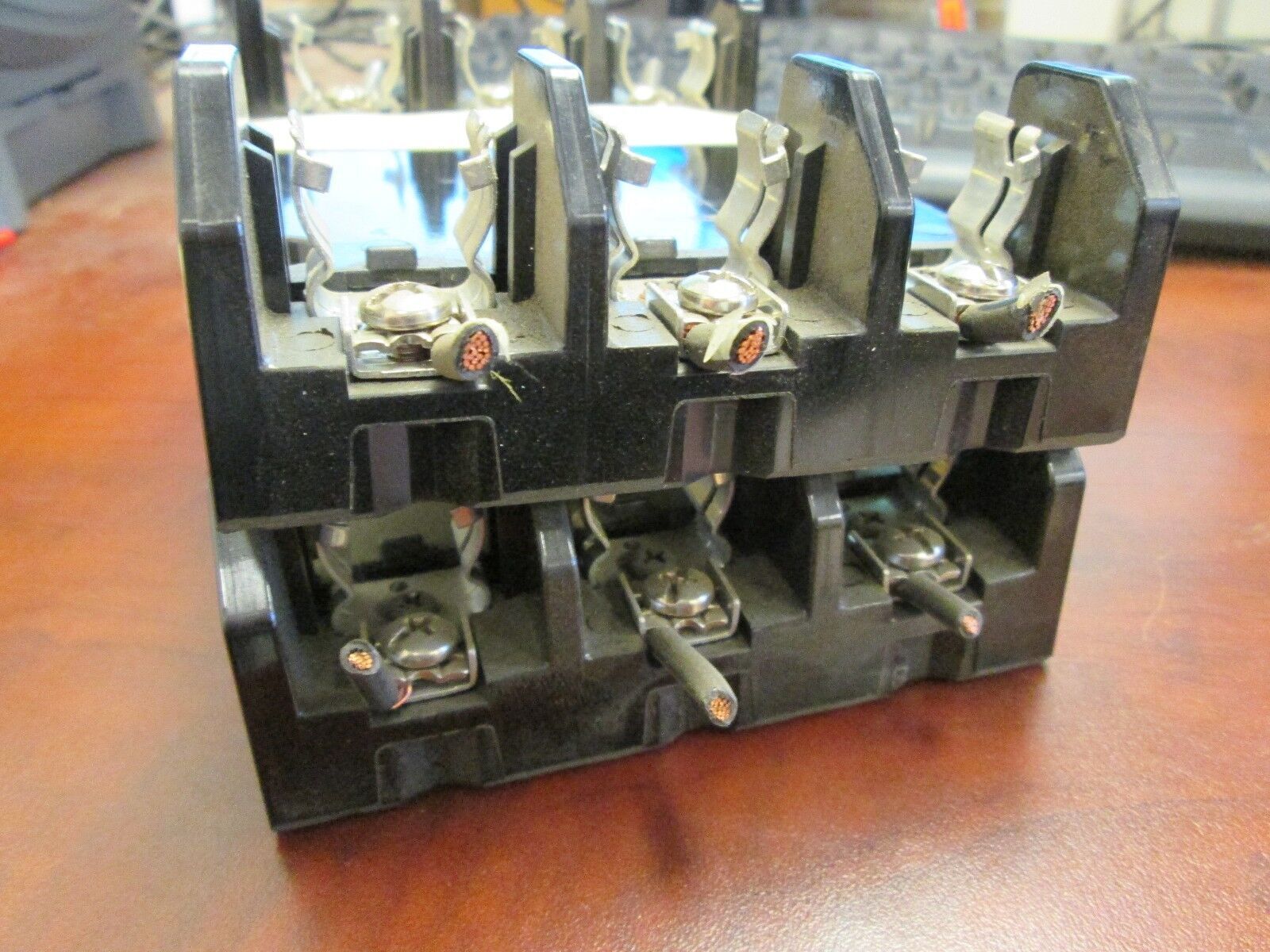 Marathon Fuse Block, 6F30A3SP, 3A, 600V, 3P, *Lot of 2* Used