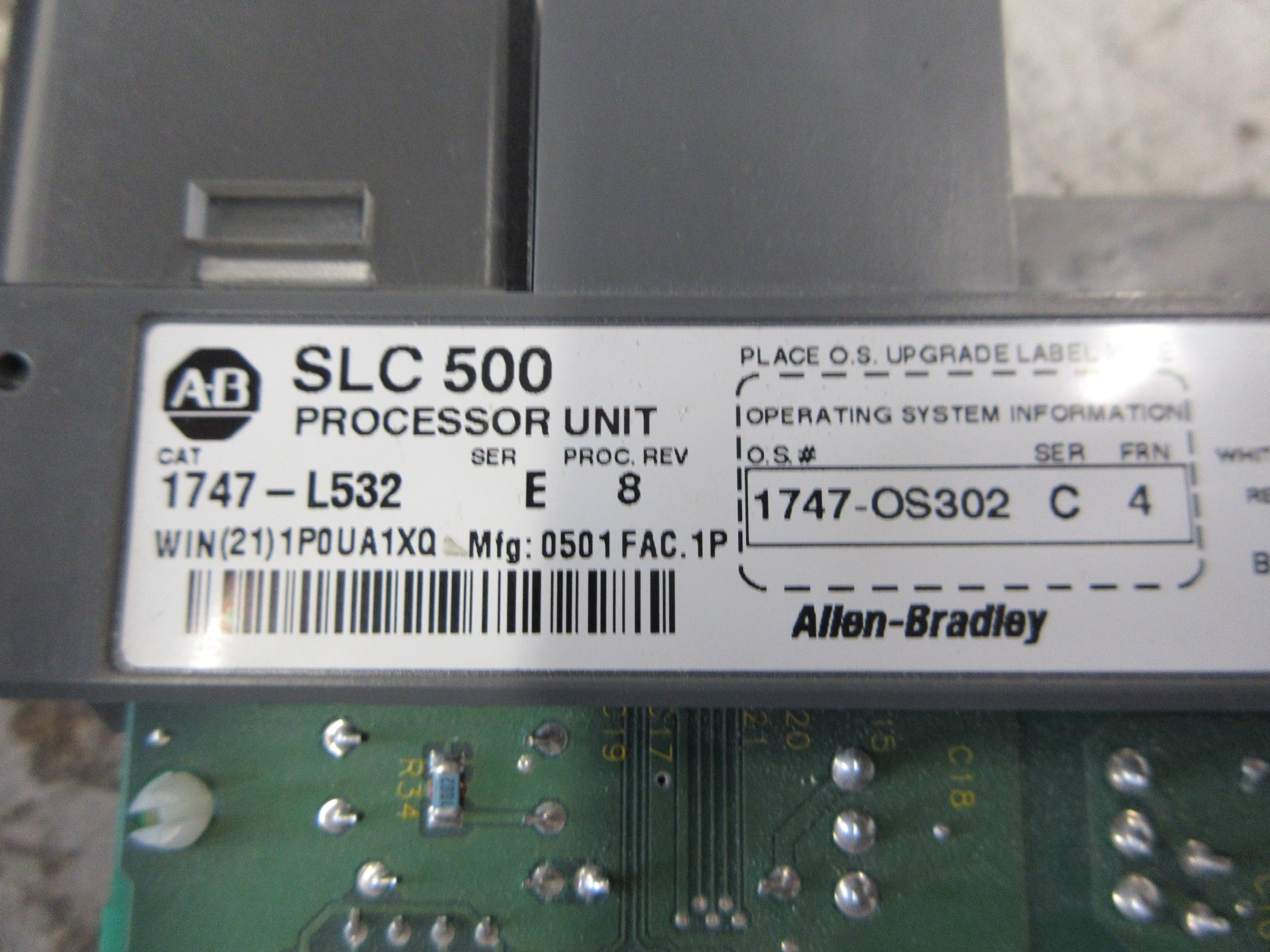 Allen-Bradley SLC 500 Processor Unit 1747-L532 Ser. E Proc. Rev. 8 *No Cover*