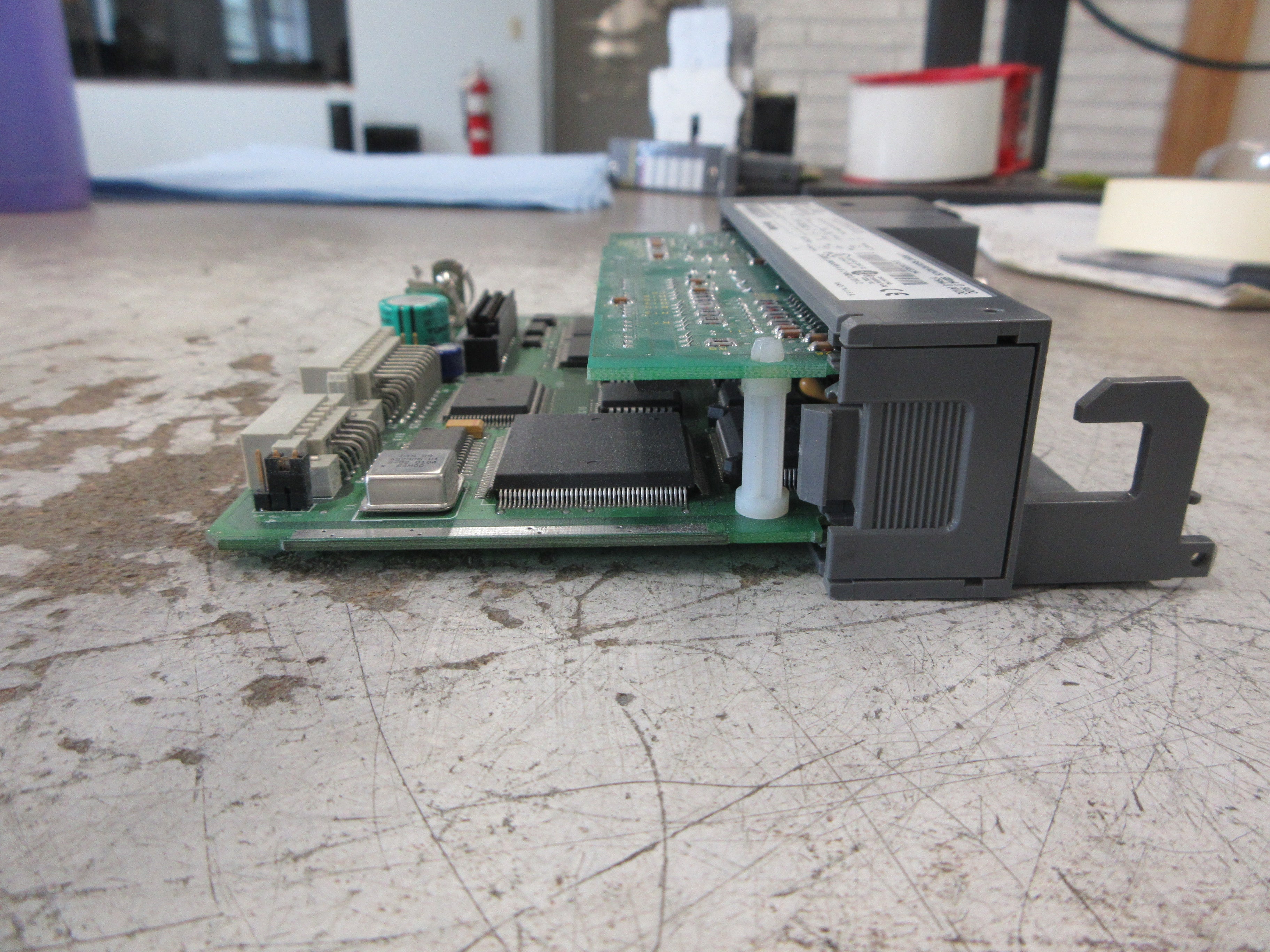 Allen-Bradley SLC 500 Processor Unit 1747-L532 Ser. E Proc. Rev. 8 *No Cover*