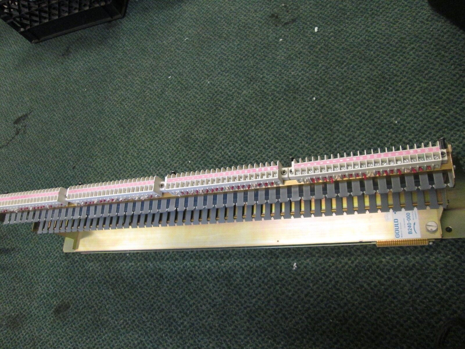 Gould / Modicon PLC Rack B240-000