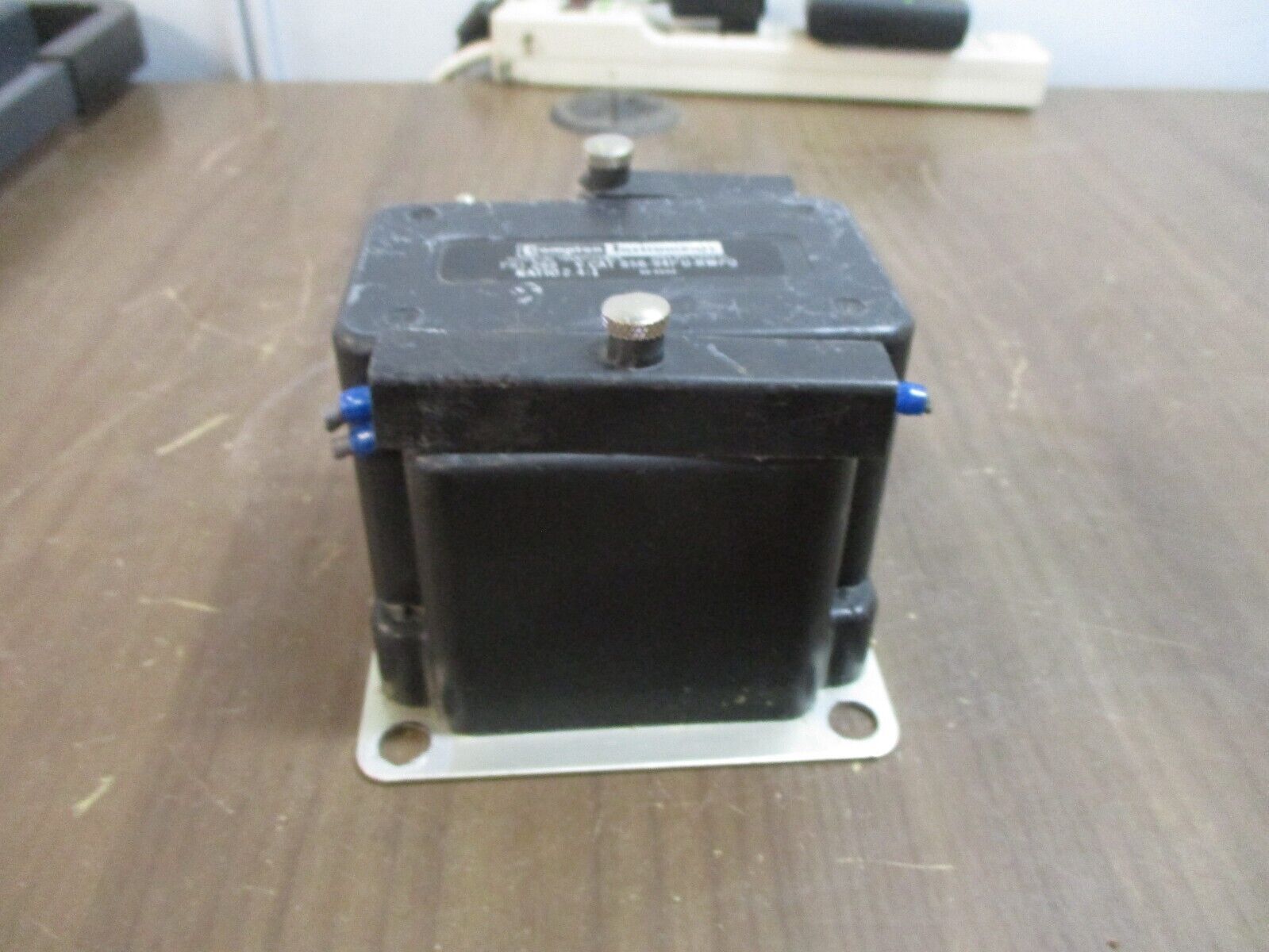 Crompton Instruments Potential Transformer 856-94PU-RWPQ Pri: 288V Ratio 2.4:1