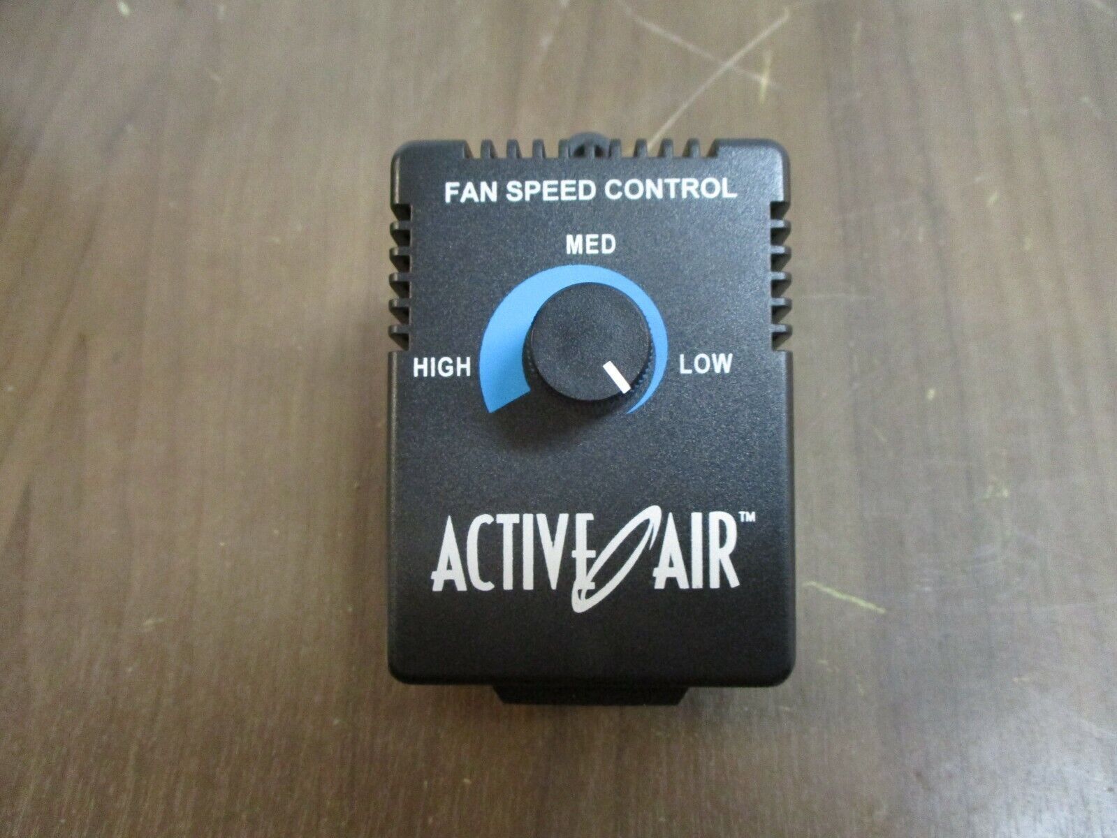 HydroFarm Active Air Fan Speed Controller Load: 1/2HP 250W 120V 3P New Surplus