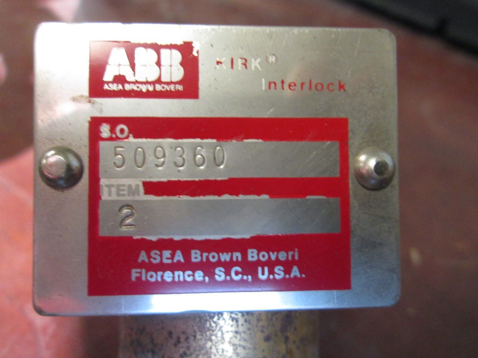 ABB Kirk Interlock 509360 Lock #: 16911 Stab Length: 1" to 1-3/4" Used