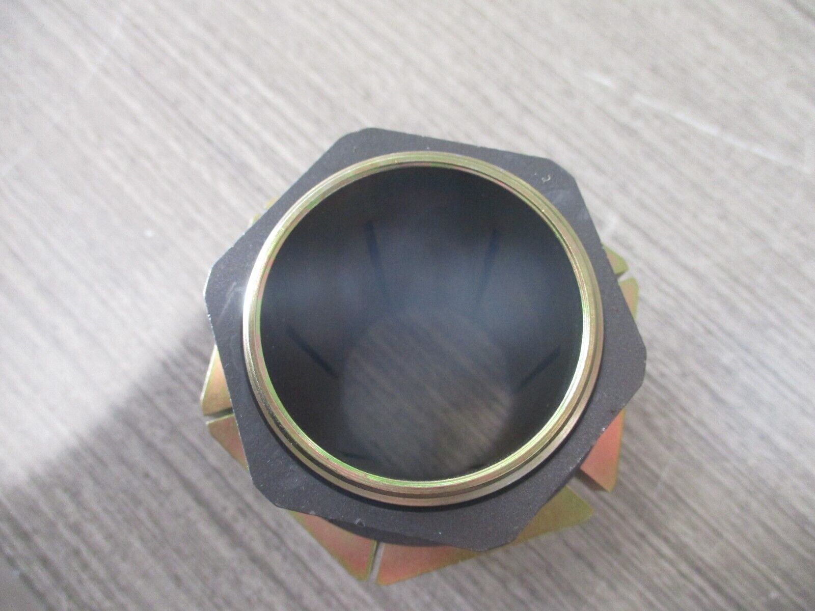 Fenner Drives Trantorgue GT Keyless Bushing 6202400 Zinc Coated New Surplus