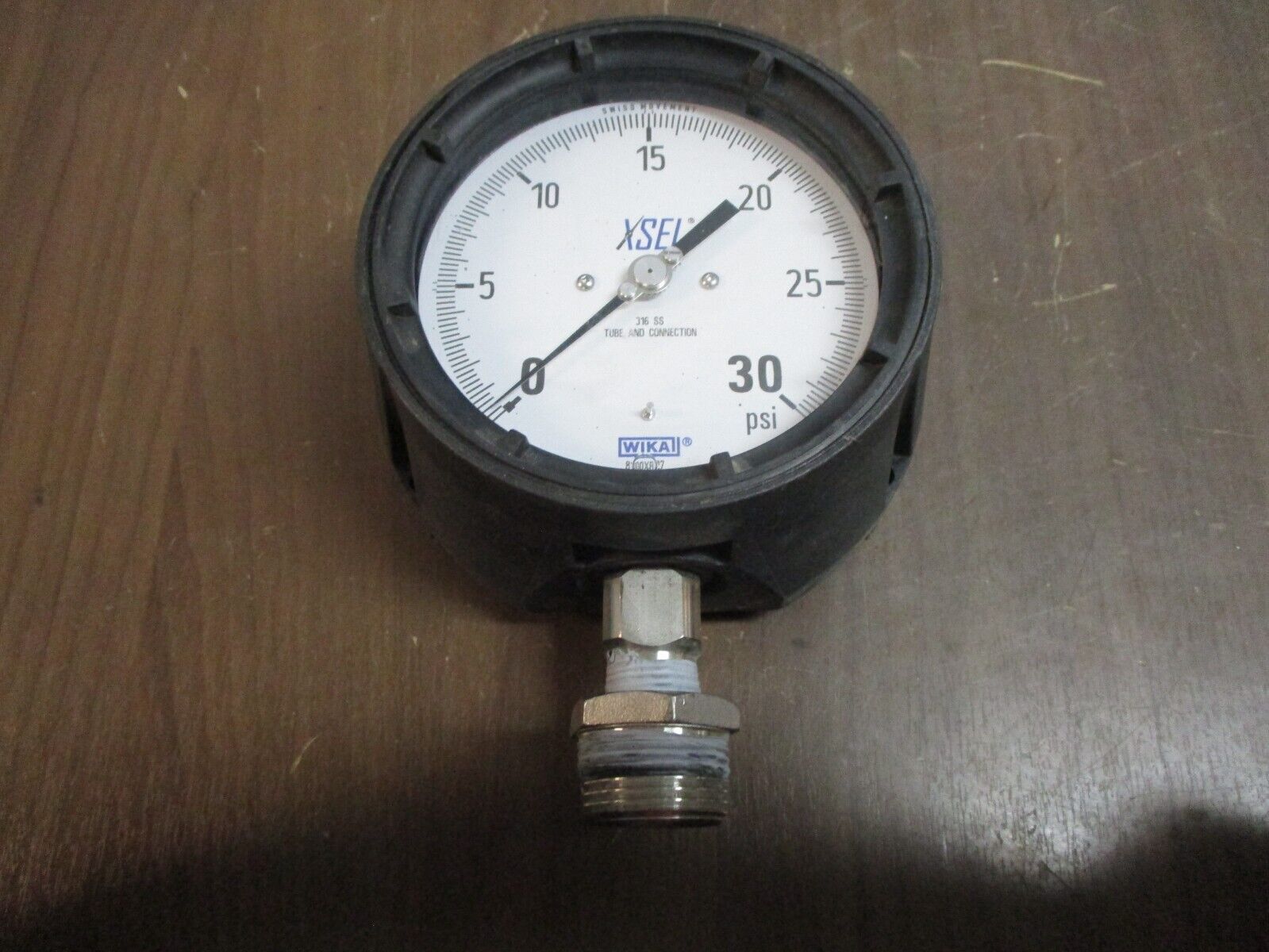 Wika Pressure Gauge 8100XR27 0-30PSI 316SS Connection Used