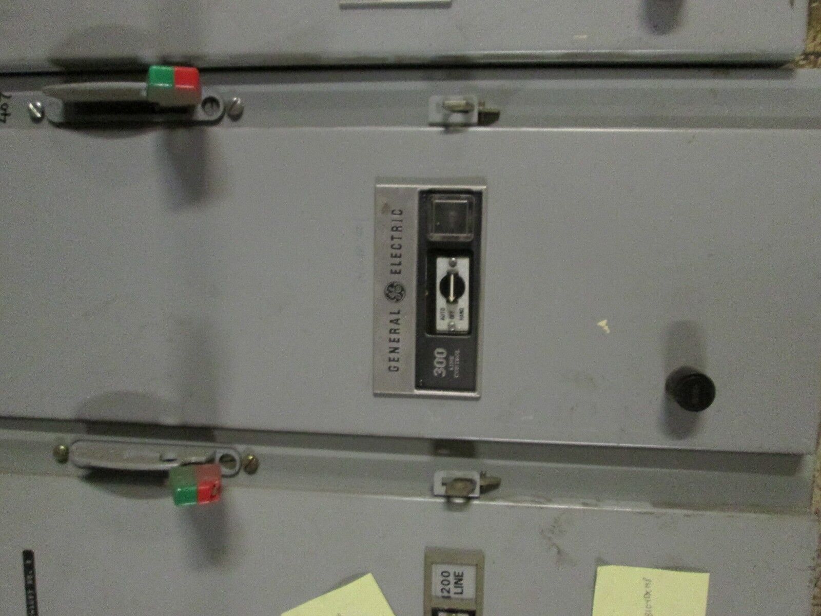 General Electric Size 0 Combination, CR308B104DYC148, Fusible, 600V, 18A Used