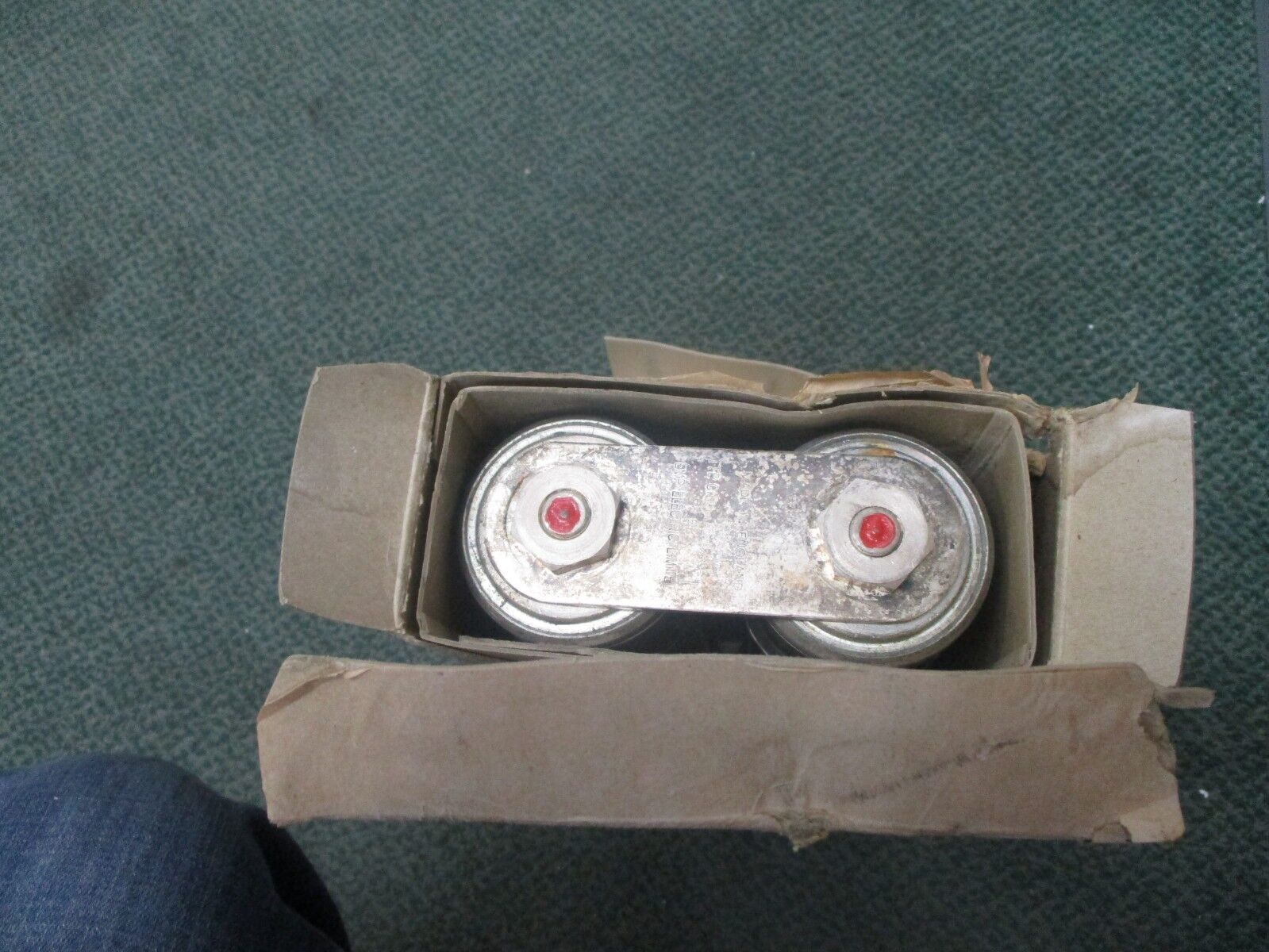 ITE Fuse 427549 65E 13.8kV New Surplus