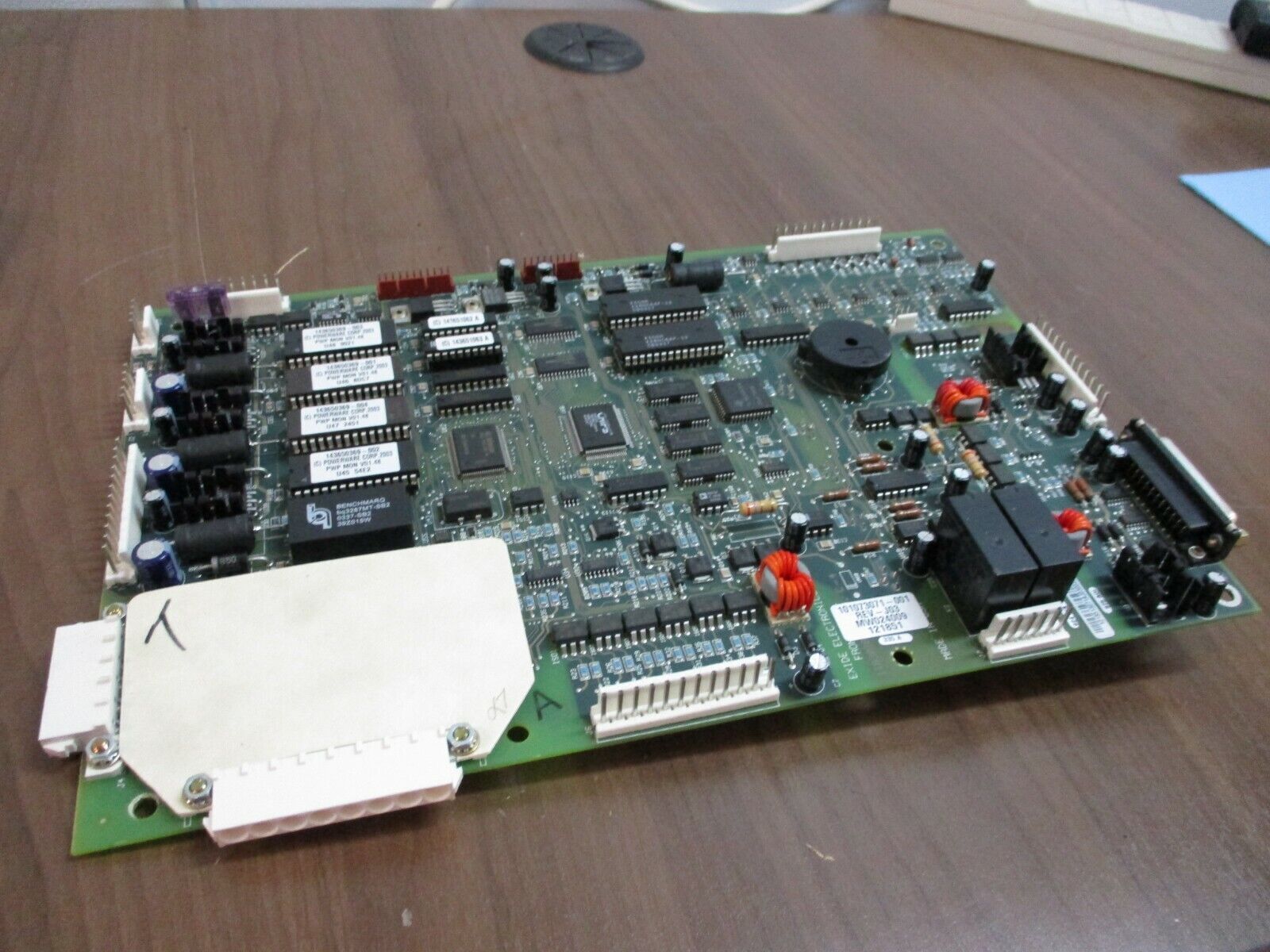 Eaton Monitor Panel Control Board 101073071-001 Rev. J03 Used