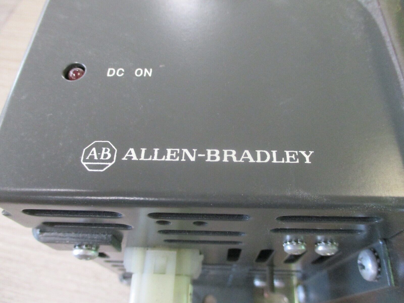 Allen-Bradley I/O Chassis W/Power Supply 1771-A2B/1771-P2 8-Slot